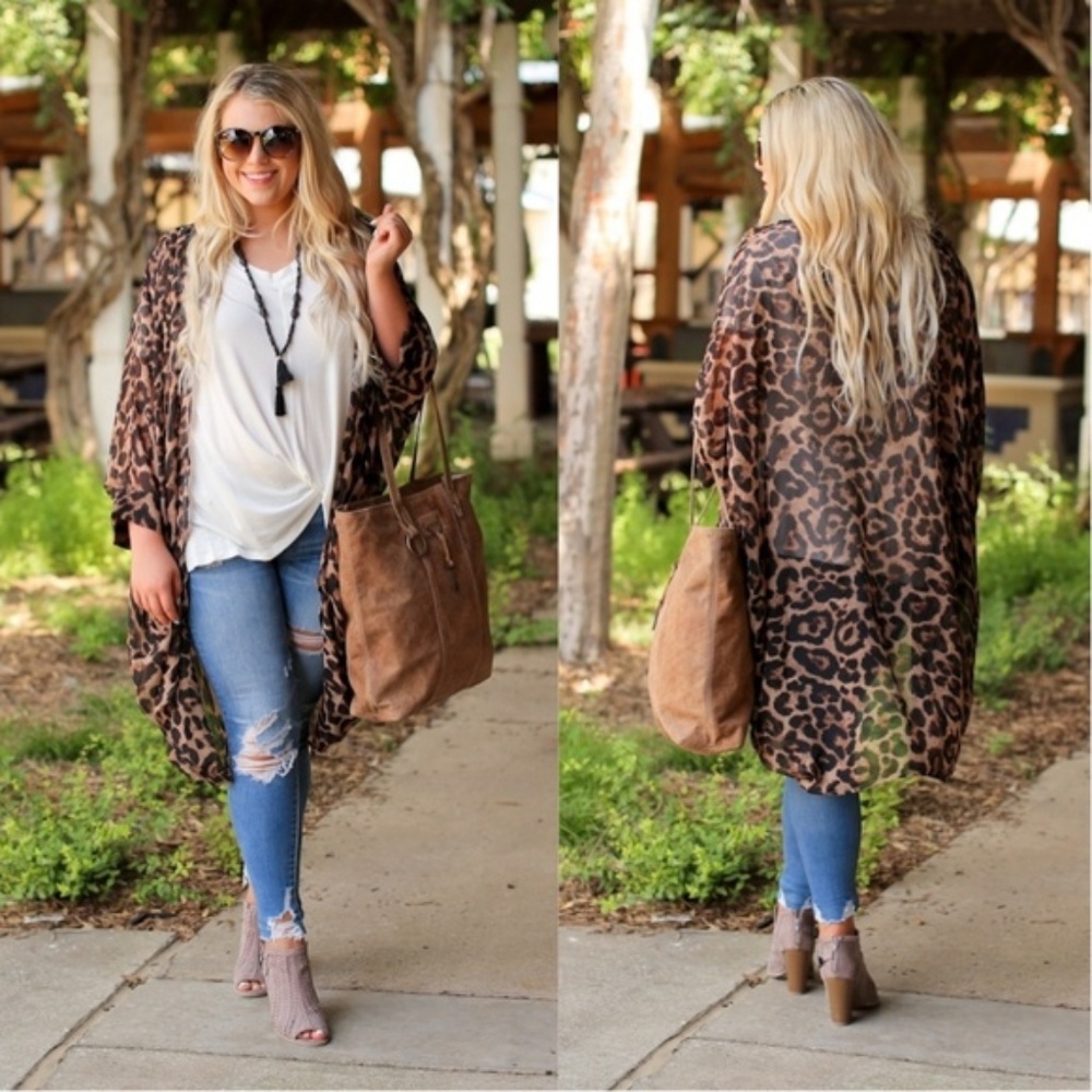 PLUS Leopard Print Kimono